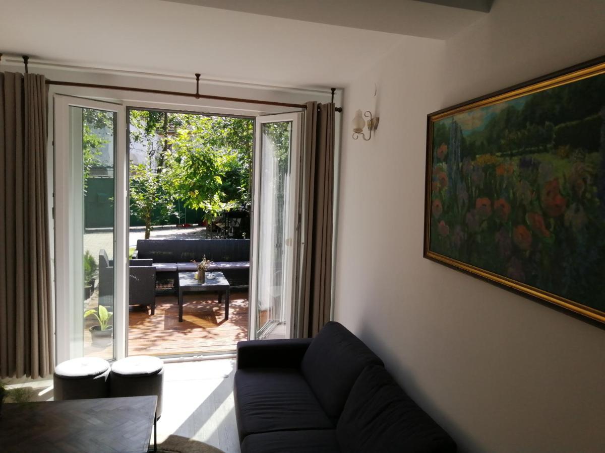 לינה וארוחת בוקר בראשוב Casa Scheiana מראה חיצוני תמונה