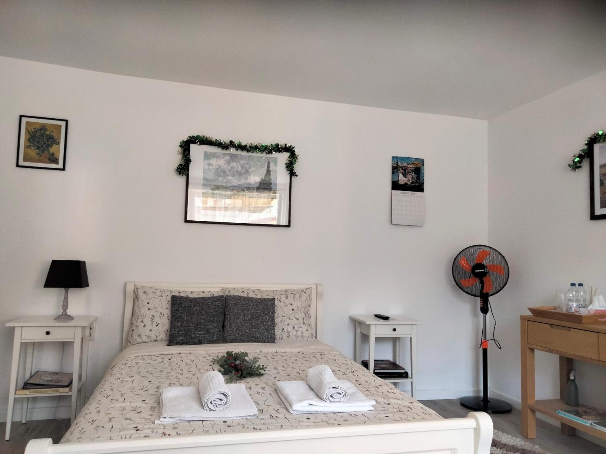 לינה וארוחת בוקר בראשוב Casa Scheiana מראה חיצוני תמונה