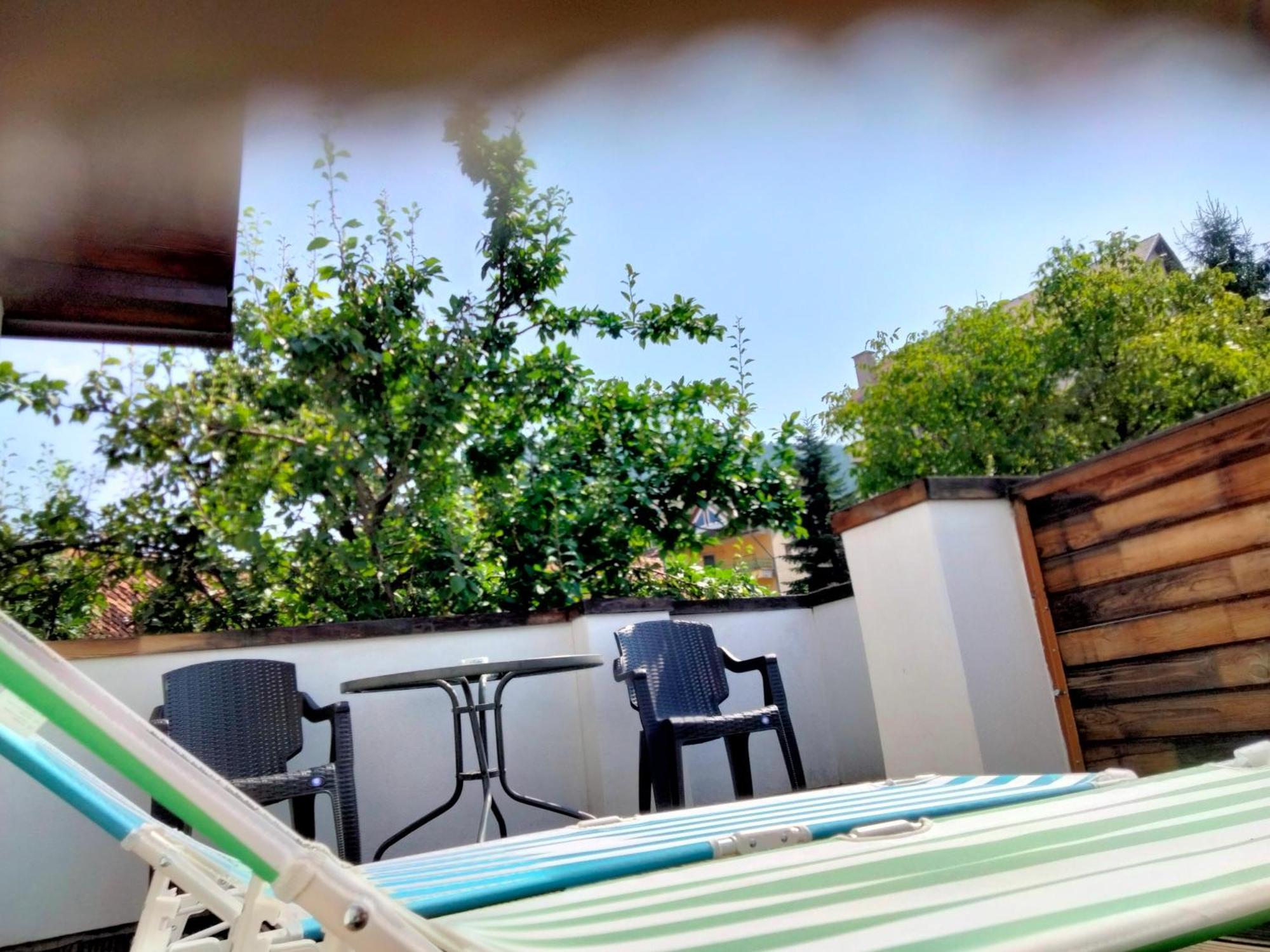 לינה וארוחת בוקר בראשוב Casa Scheiana מראה חיצוני תמונה