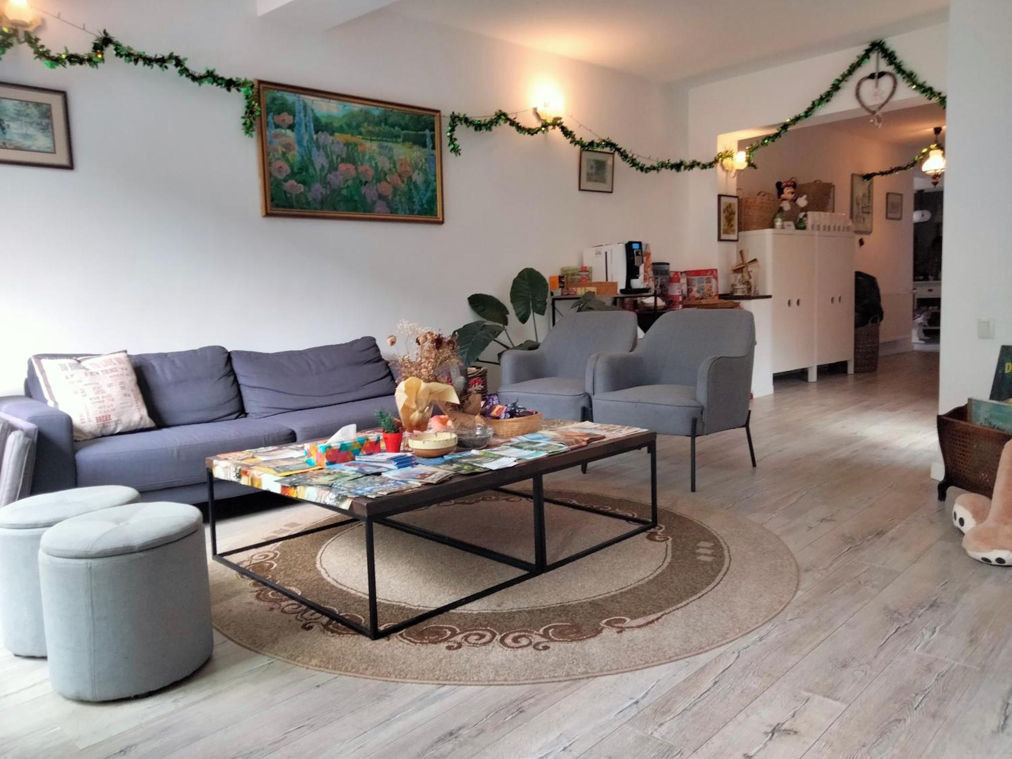 לינה וארוחת בוקר בראשוב Casa Scheiana מראה חיצוני תמונה